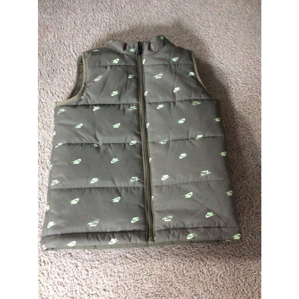 Boys Nike Puffer Vest M Gray Green